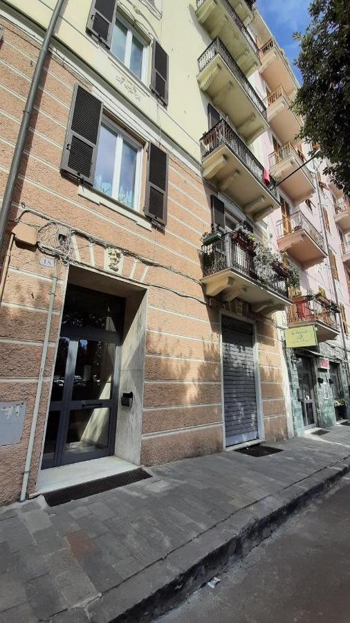 Appartamento Casa Corso Colombo Savona Esterno foto
