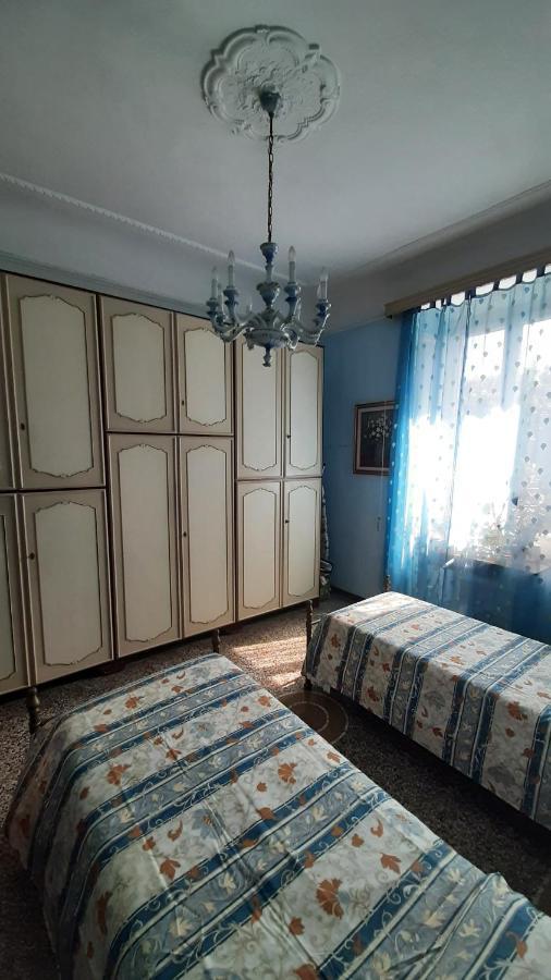 Appartamento Casa Corso Colombo Savona Esterno foto