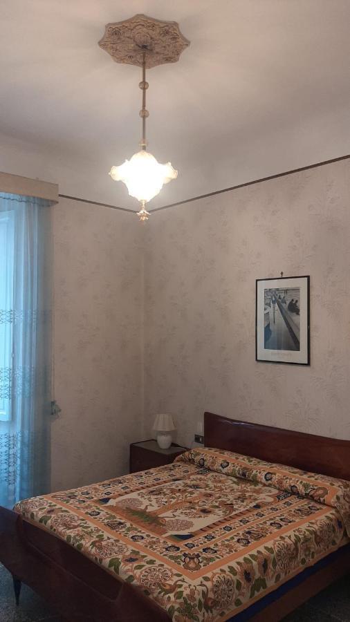 Appartamento Casa Corso Colombo Savona Esterno foto